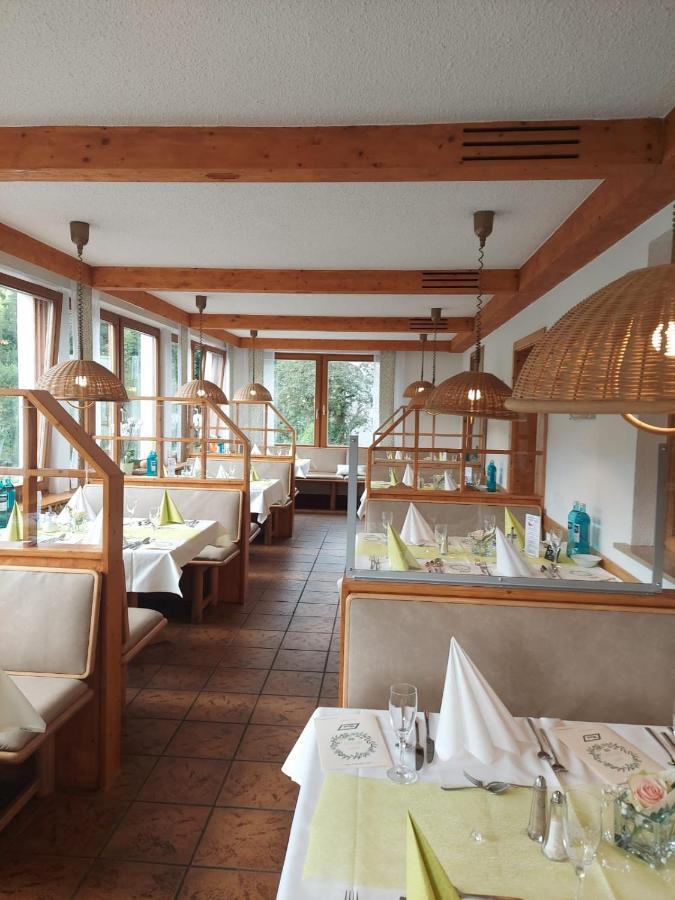 Hotel Landgasthof Frankenstern 格斯韦因斯泰因 外观 照片