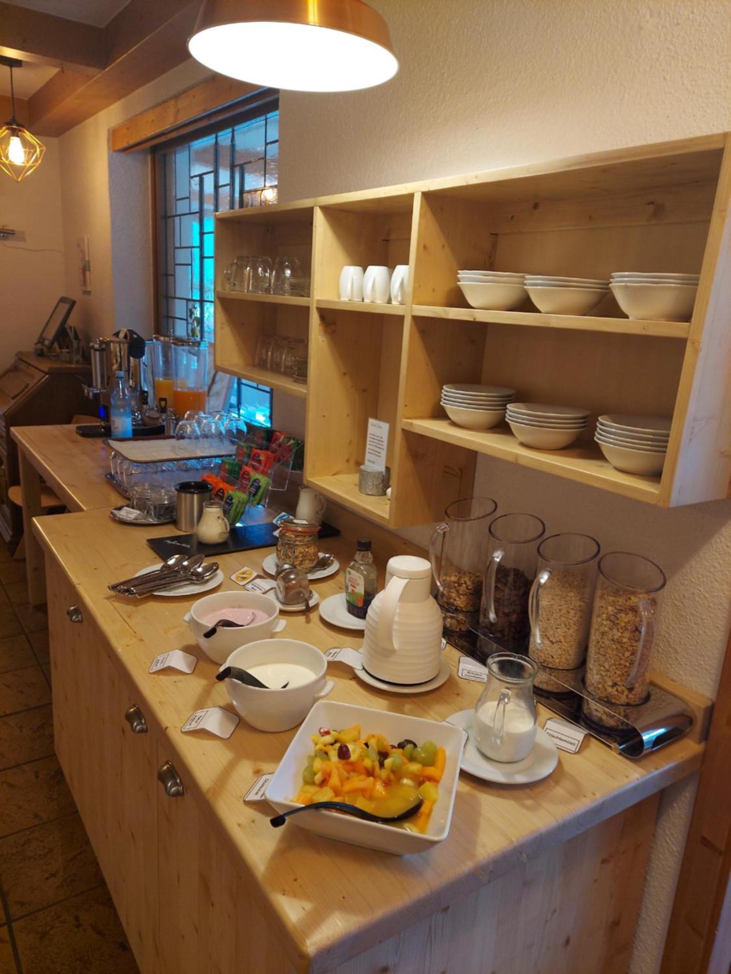 Hotel Landgasthof Frankenstern 格斯韦因斯泰因 外观 照片