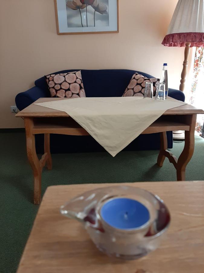 Hotel Landgasthof Frankenstern 格斯韦因斯泰因 外观 照片