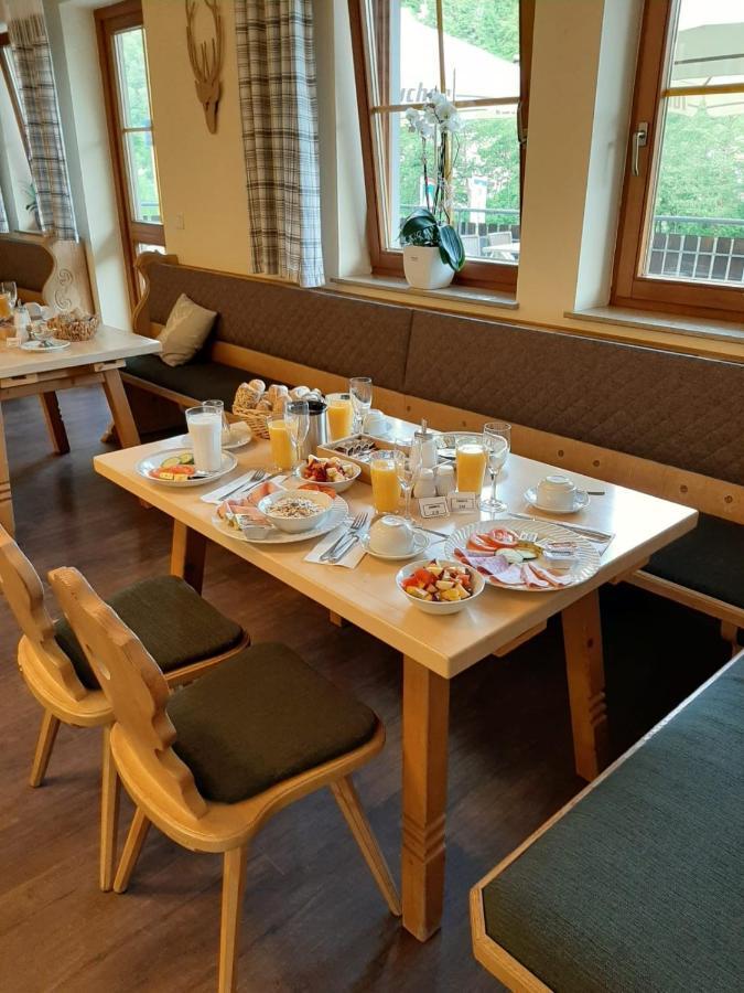 Hotel Landgasthof Frankenstern 格斯韦因斯泰因 外观 照片
